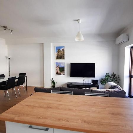 Lovely 2-Bedroom Apartment - Near Braga City Center! ภายนอก รูปภาพ